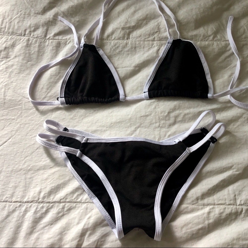 Ami Bikini Set